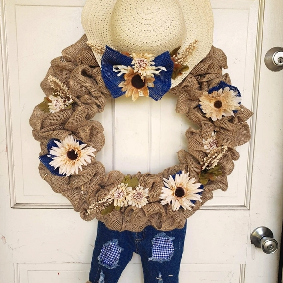 Wreaths - Picture 1 of 4